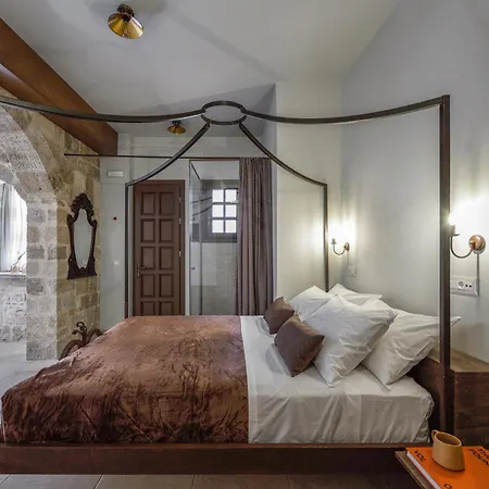 Aparthotel Spanish Knights