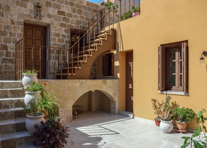 아파트호텔 Spanish Knights 4*