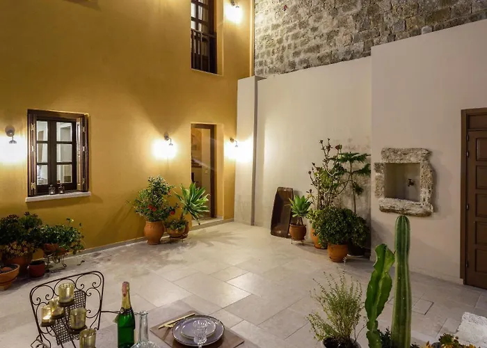 Spanish Knights 아파트호텔 Rhodes City