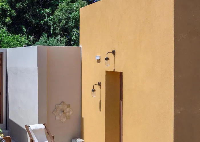 아파트호텔 Spanish Knights 4*